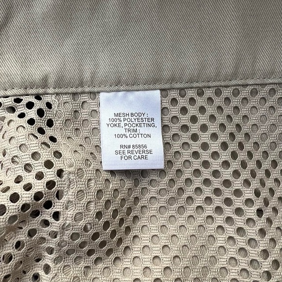 Gander Mountain Guide Series Vest - Picture 7 of 8